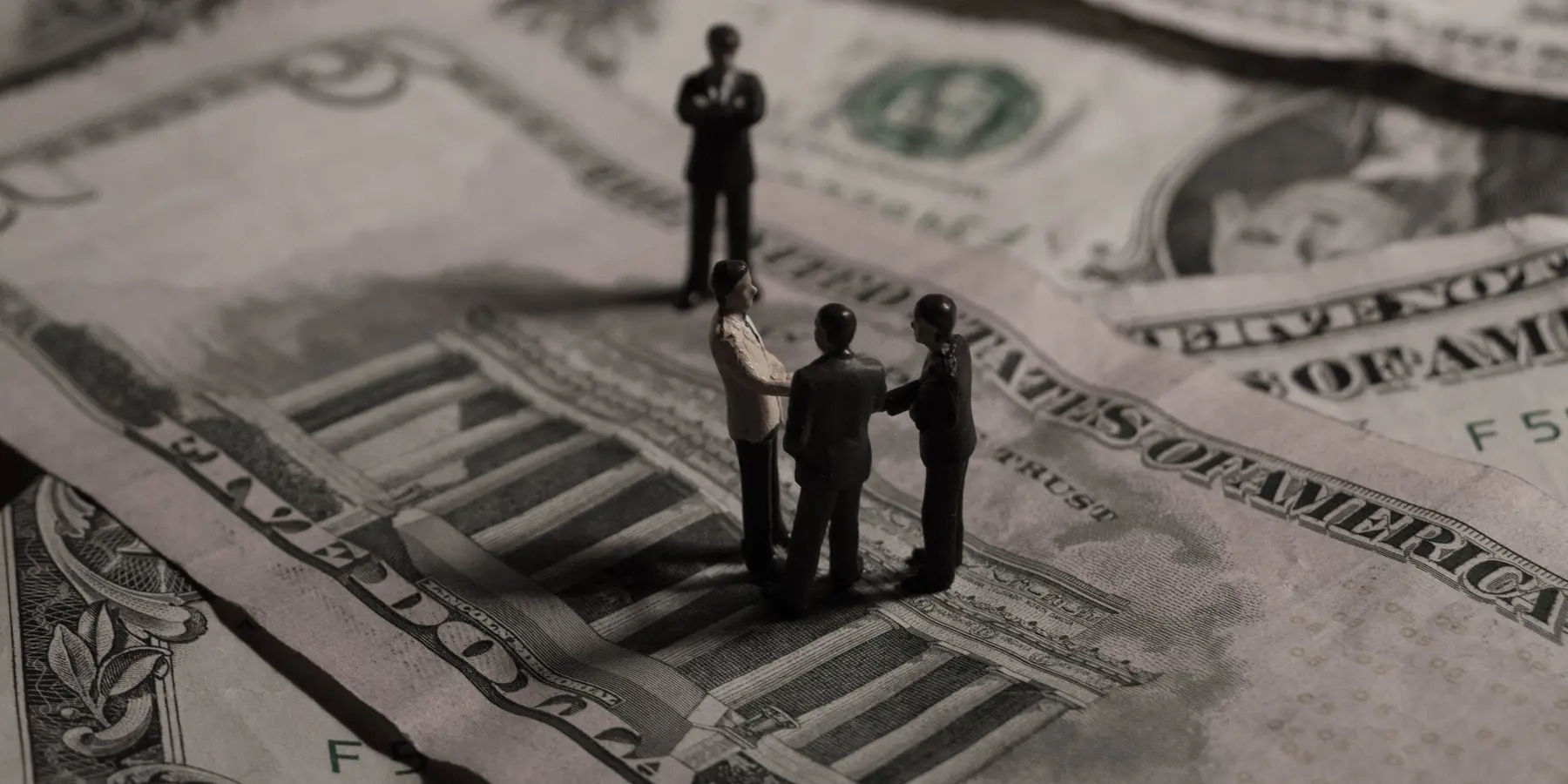 تخصیص-ارز-در-تالار-نیما